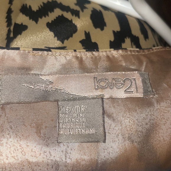 Love21 - XS Dress - Picture 3 of 3